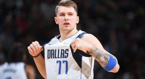 塔图姆为什么叫太子（实至名归的NBA十大基石球星）