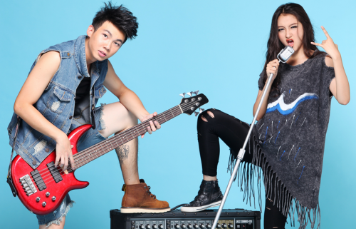 白举纲纹身在哪纹的（中国内地歌手白举纲个人资料介绍）