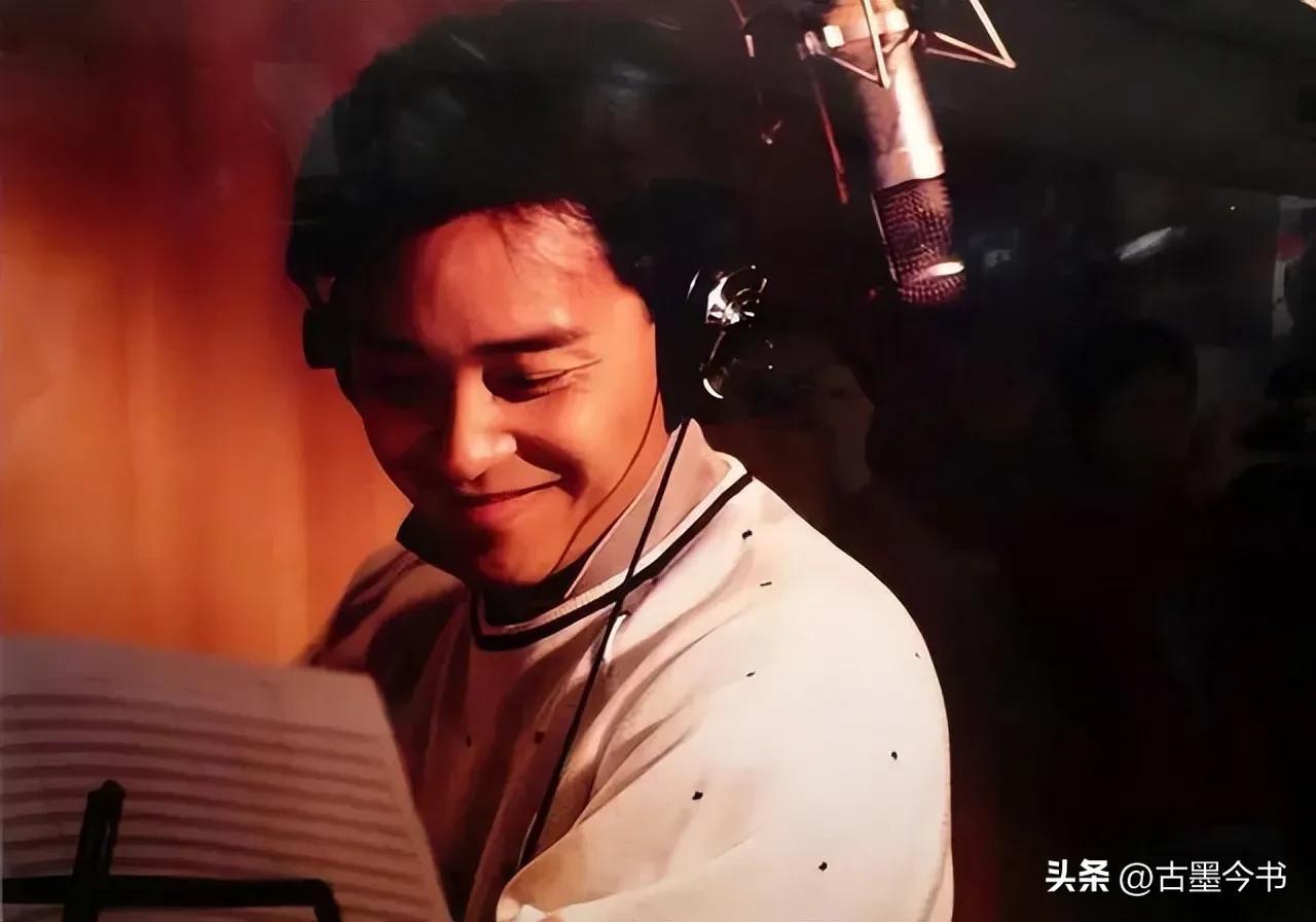 白龙王一生不见两个人是谁（泰国预言家白龙王资料介绍）