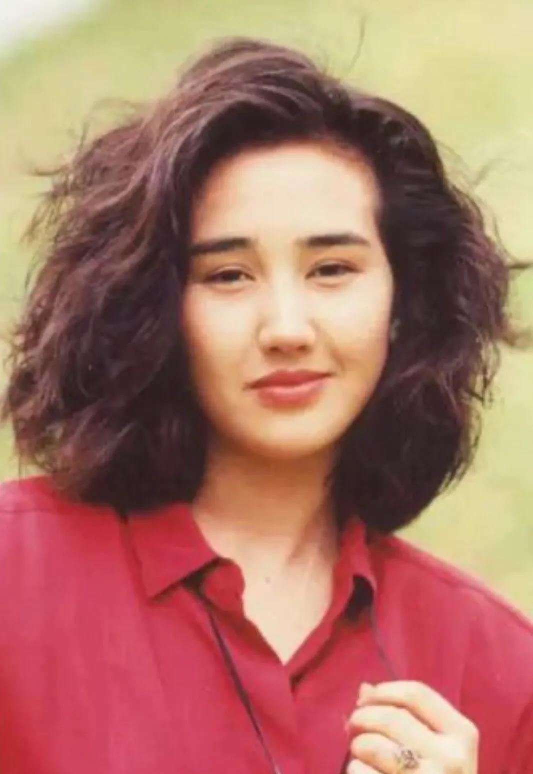 柏安妮演过的三级有哪些剧（柏安妮个人资料简介）