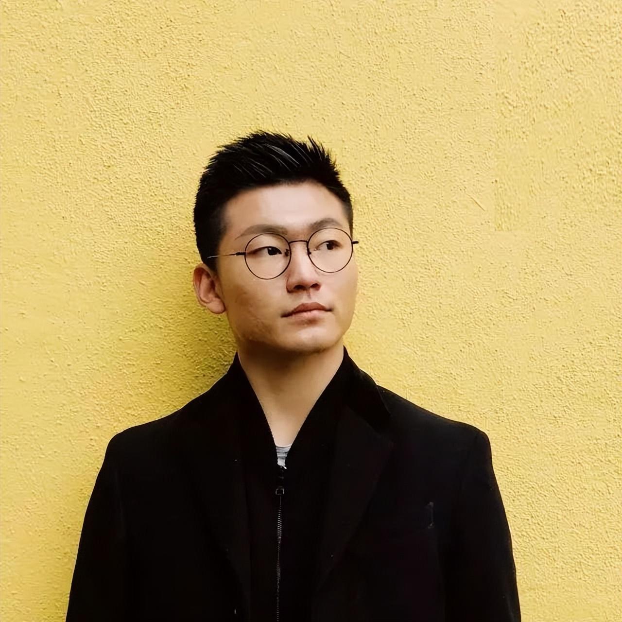 央视主持人白岩松怎么了（江苏女婿白岩松资料介绍）