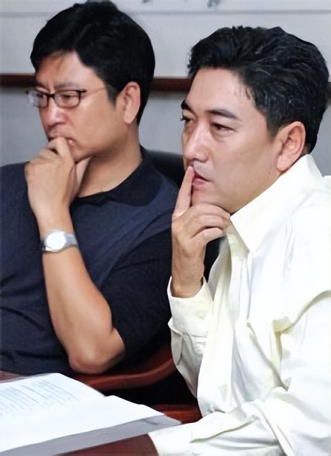 央视主持人白岩松怎么了（江苏女婿白岩松资料介绍）