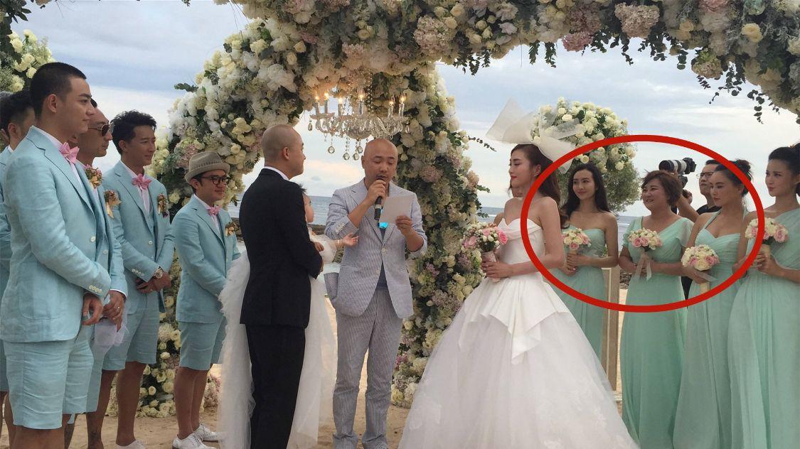 包贝尔婚礼门事件（包贝尔婚礼绯闻）