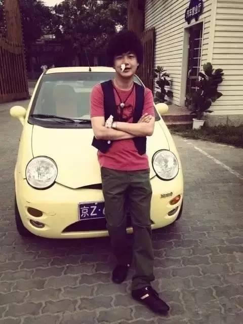 包贝尔多有钱（演员包贝尔的家境背景揭秘）