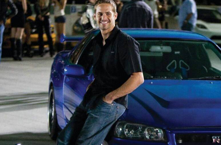 速度与激情保罗沃克车祸身亡开的什么车（揭秘保罗沃克车祸真相）