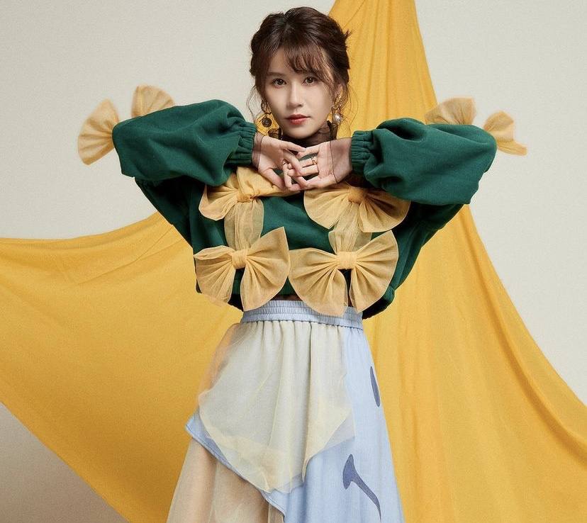 黄翠如老公是谁（香港艺人黄翠如bb个人简历）