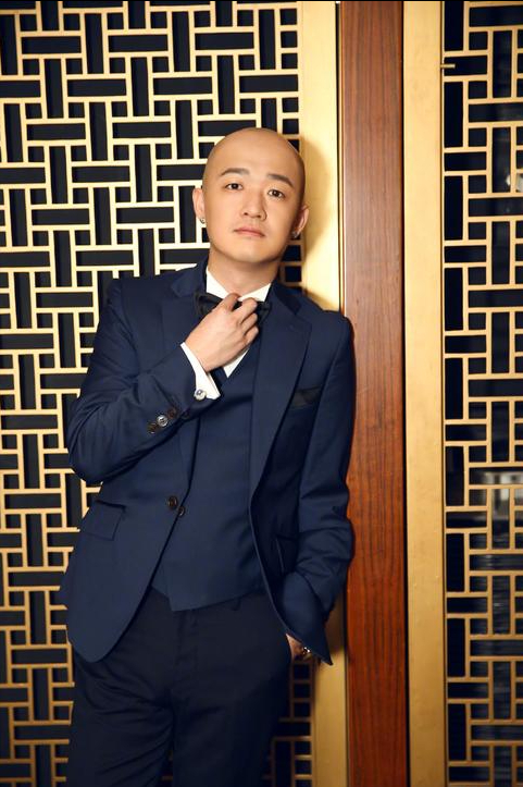 包贝尔多有钱（演员包贝尔的家境背景揭秘）