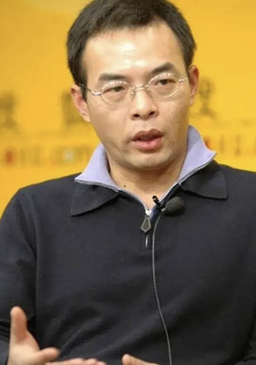 天上人间真正的老板是谁（ 天上人间的老板覃辉资料介绍）