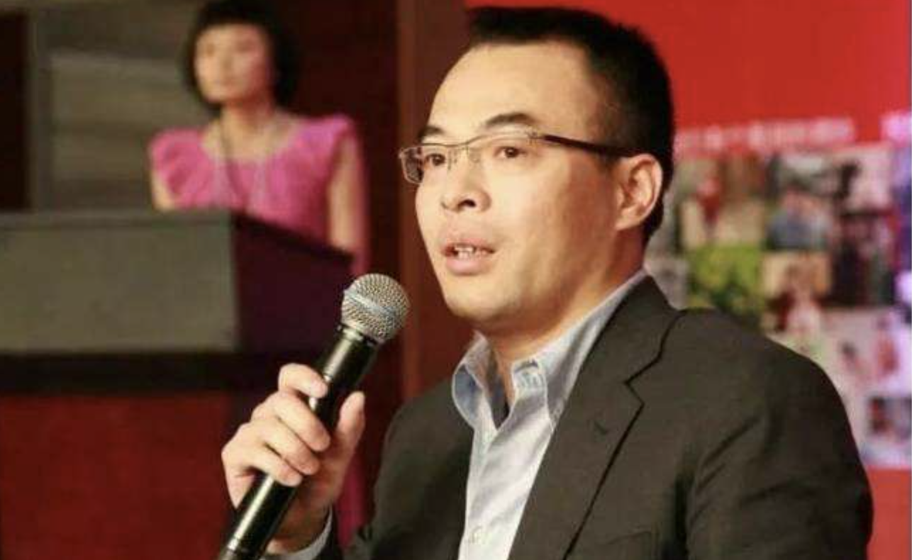 天上人间真正的老板是谁（ 天上人间的老板覃辉资料介绍）