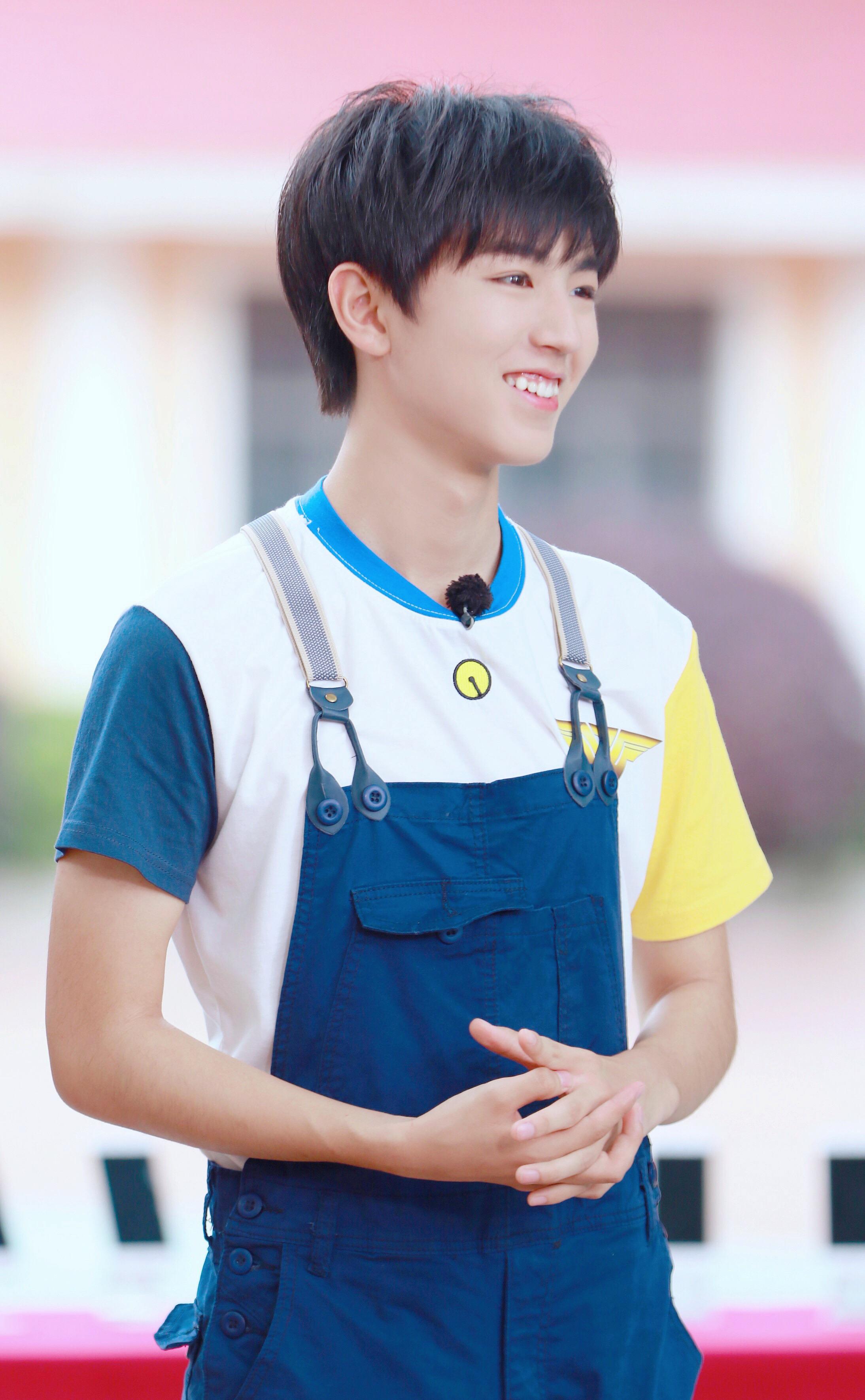 TFboys组合解散了吗（掏粪男孩三人组现状分析）