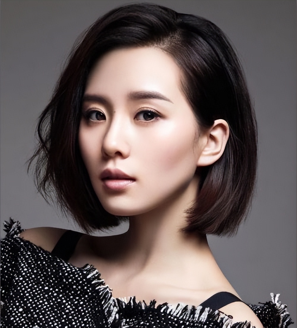 中国公认10大最美女星（国内10大美女演员排名）