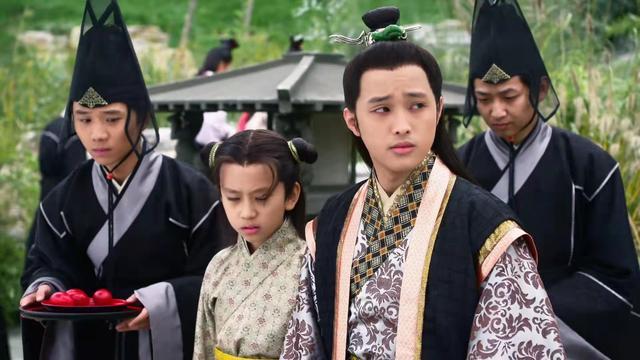 芈月传樊长使扮演者（芈月传里的樊少使的结局）