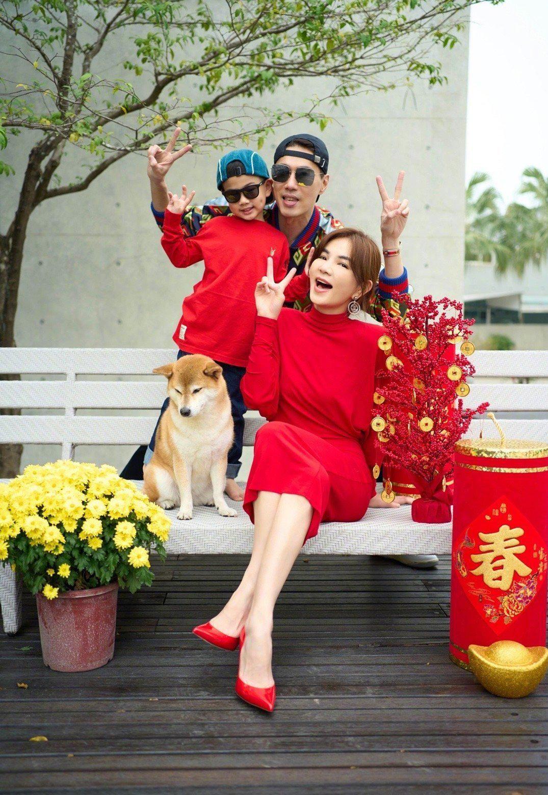 ella陈嘉桦个人资料老公（陈嘉桦代表作品）