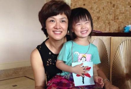 主持人李小萌身高多少（李小萌退出央视的原因）