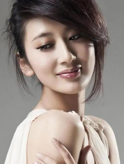 郭珍霓为啥不演戏了（演员郭珍霓的现状）