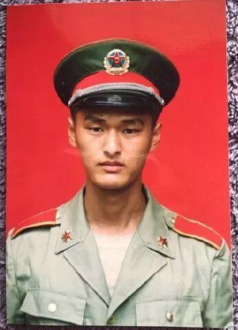 冯唐是个怎样的人（流氓作家冯唐的上位史）