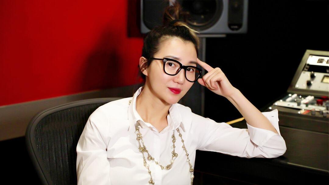 著名歌手阿朵跟谁结婚了（42岁阿朵至今因为高晓松未婚）