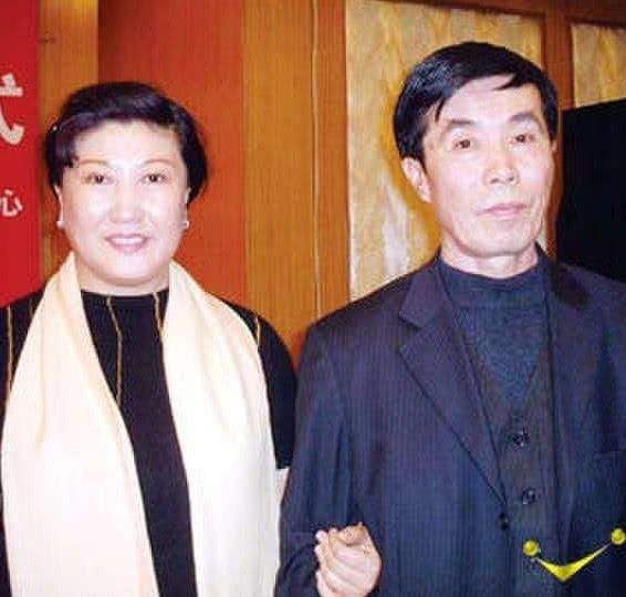 高秀敏是谁的老婆（艺术家高秀敏与编剧何庆魁的爱情故事）