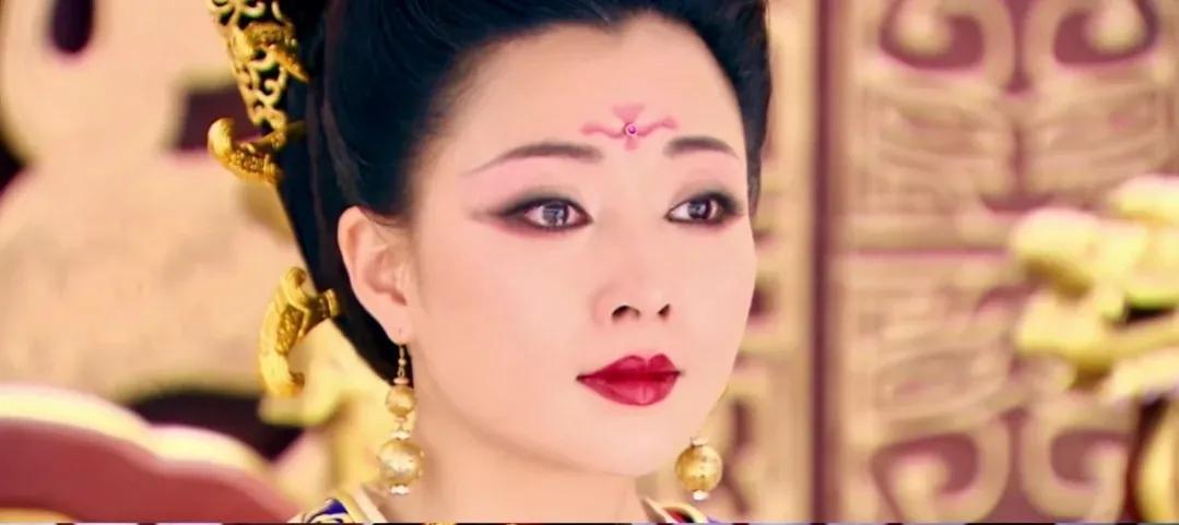 武则天秘史殷桃版全集讲解（李治宠爱武则天的秘密）