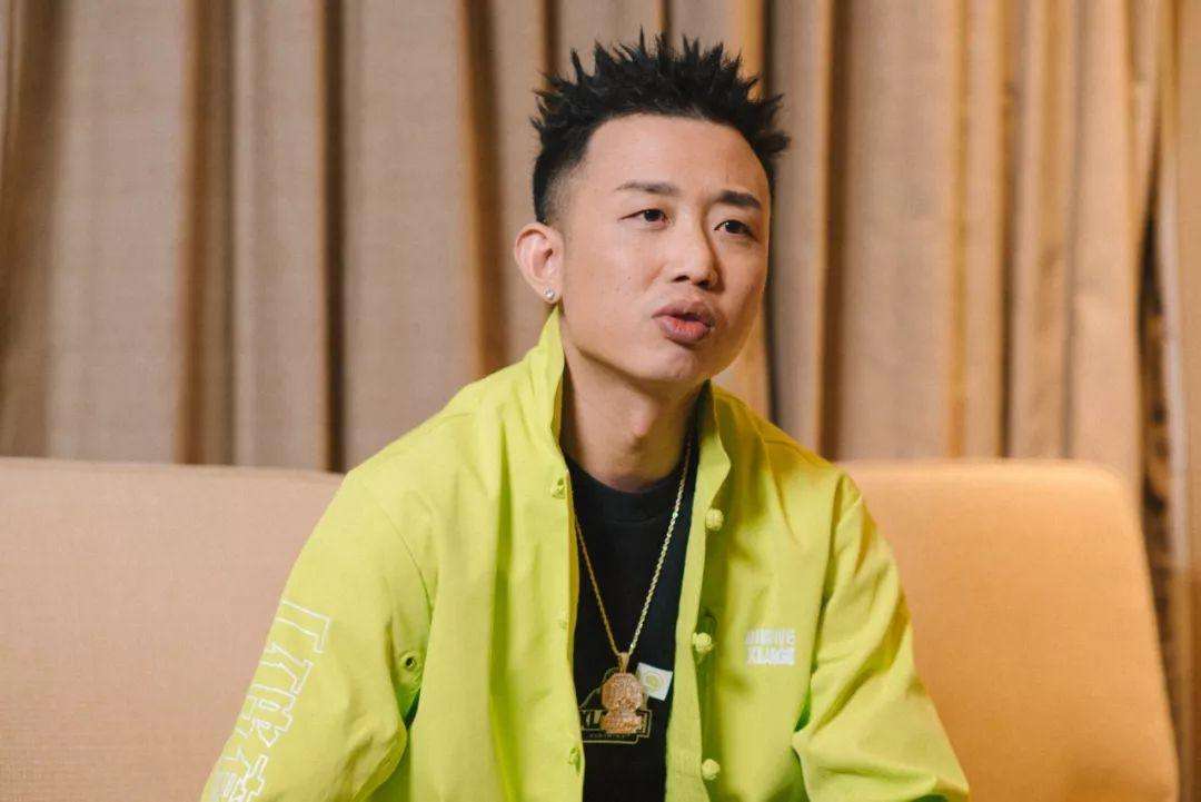 周延王斯然什么时候结婚的（周延老婆王斯然个人资料）