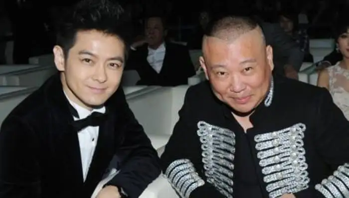 中国最帅的男明星前十名（娱乐圈十大不老男神）