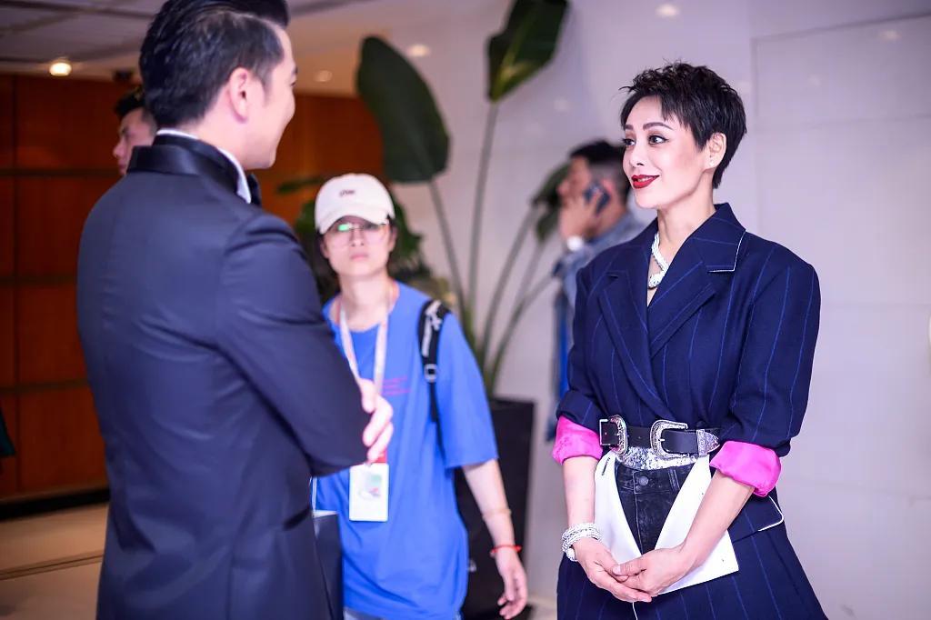 宁静的现在老公是谁（演员宁静的老公保罗的现状）