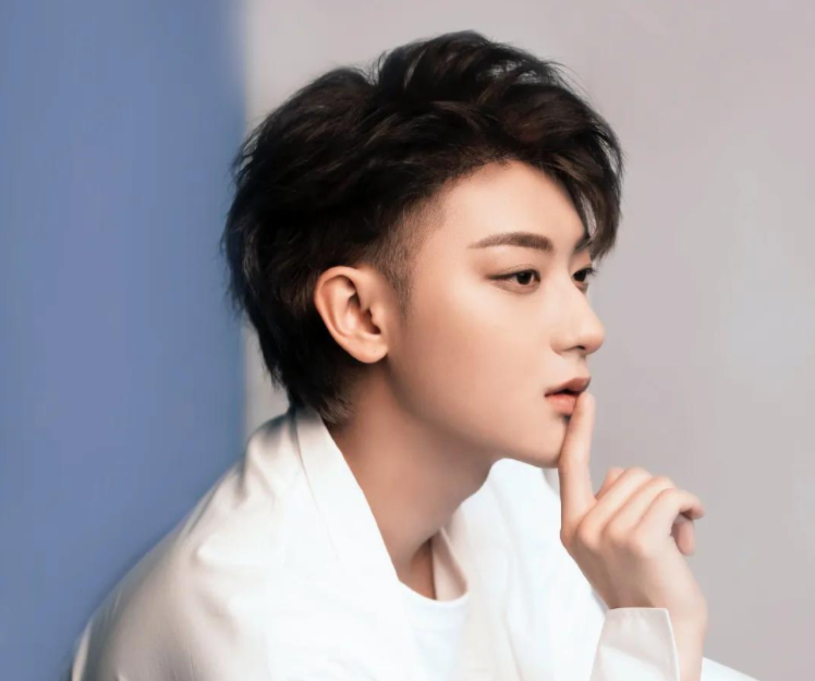 黄子韬家境是真的好么（10位家里富得流油的明星）