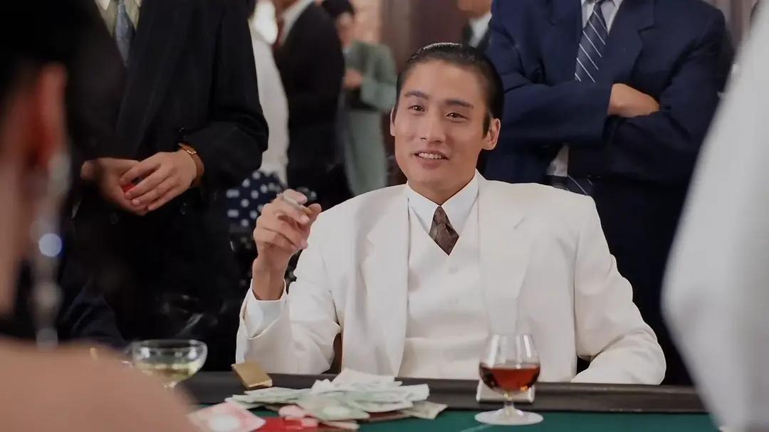 演员李婉华三级电影是什么（梁铮李婉华的大尺度激情戏）