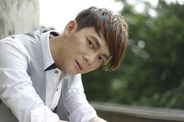 六哲个人资料简介（盘点歌红人不红的六大网络歌手）