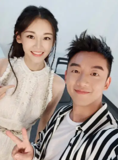 程晓玥为什么要和郑恺分手（程晓玥个人资料介绍）