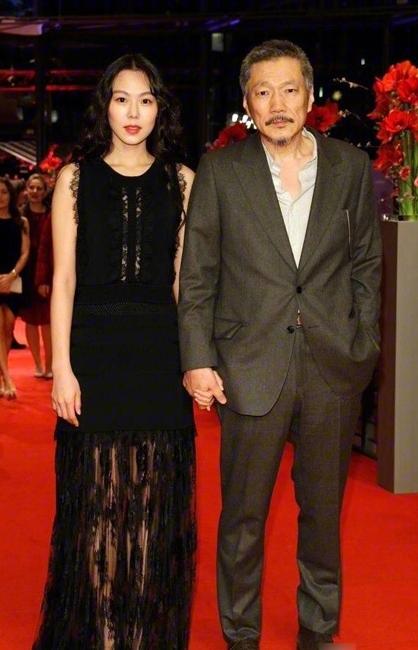 洪尚秀妻子是谁（导演洪尚秀和演员金敏喜的分手演员）