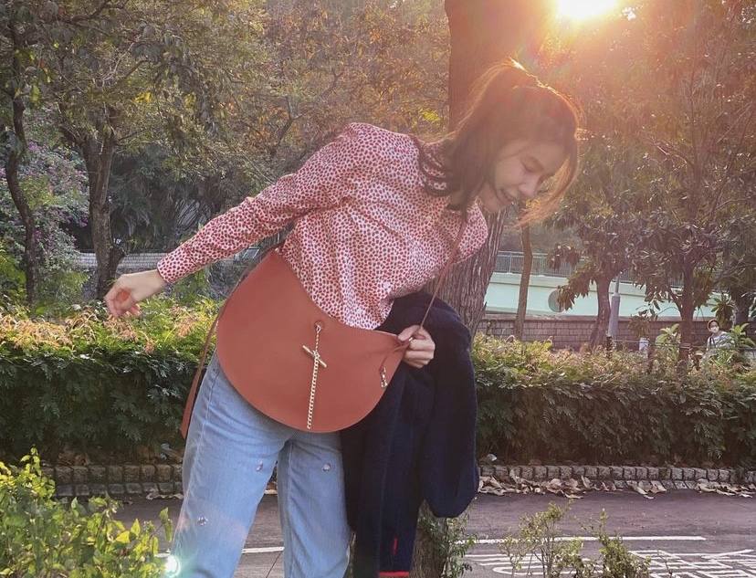 黄翠如老公是谁（香港艺人黄翠如bb个人简历）