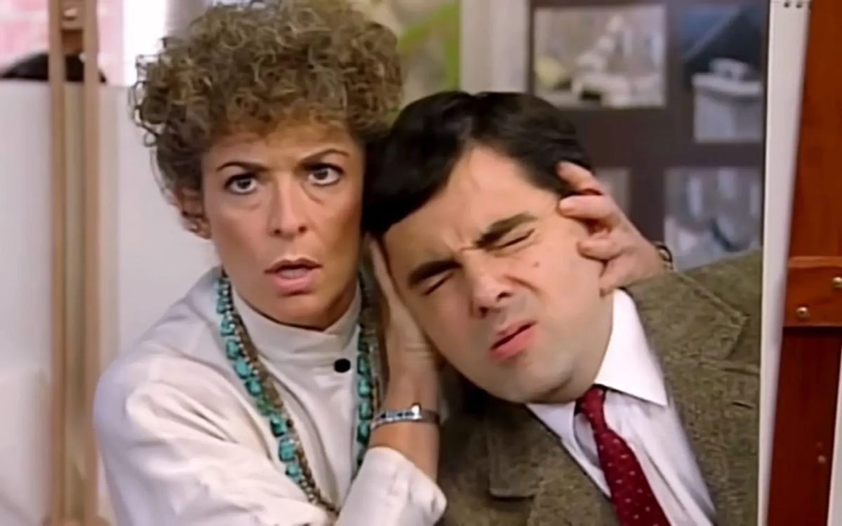 憨豆先生真实什么样子的（揭秘憨豆先生的双面人生）