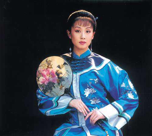 韩再芬为什么终身未嫁（黄梅戏表演艺术家韩再芬资料介绍）