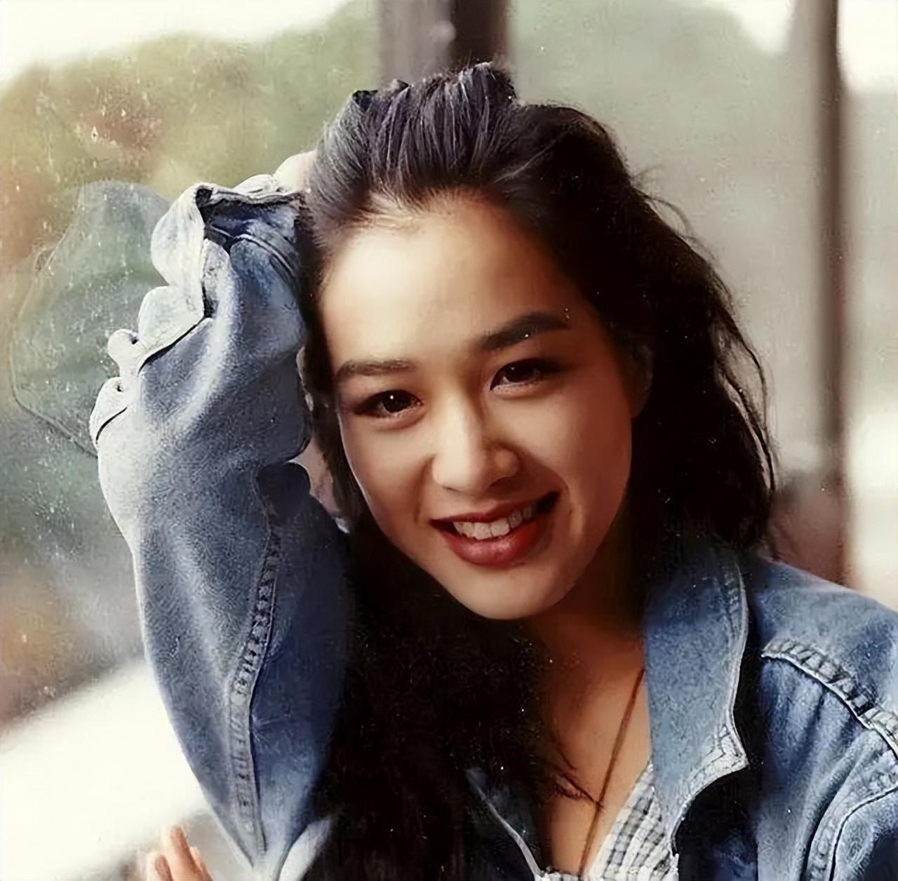 钟丽缇第一任丈夫glen ross（性感女神钟丽缇的风流史）