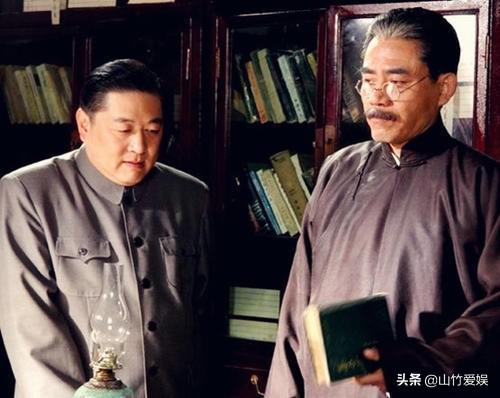 歌唱家刘斌犯了什么事（刘斌出事原因曝光涉嫌严重违纪违法）