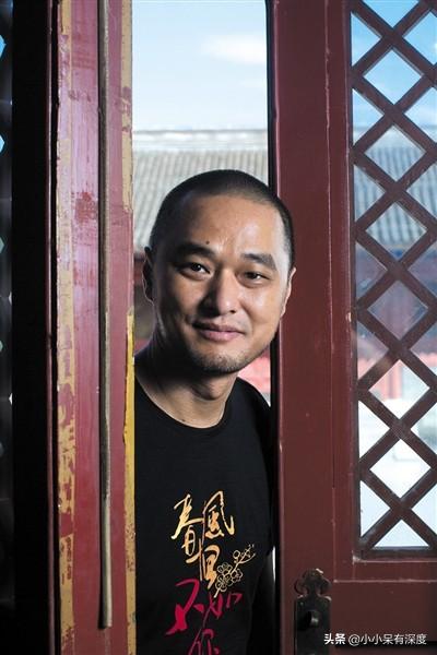 冯唐和谁结婚了（作家冯唐三次婚史介绍）