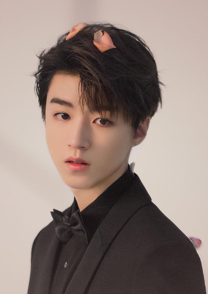 TFboys组合解散了吗（掏粪男孩三人组现状分析）