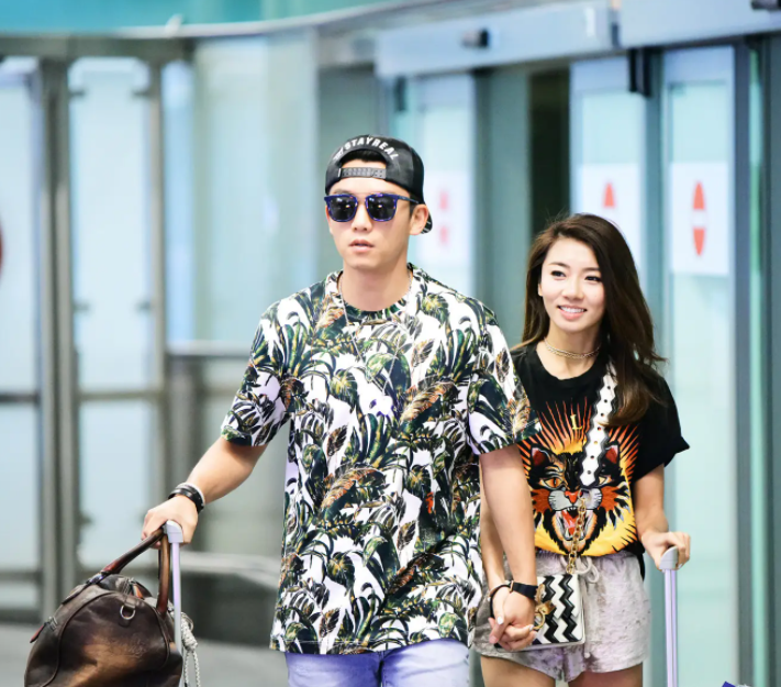 程晓玥为什么要和郑恺分手（程晓玥个人资料介绍）