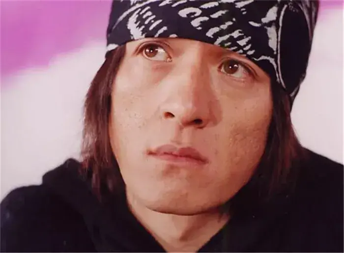 张扬第几代导演（导演张扬的电影作品）