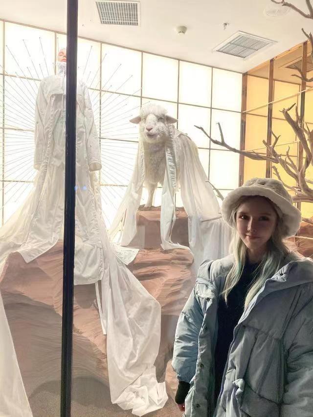 沉珂真的割过舌头吗(初代网红沉珂故事揭秘)