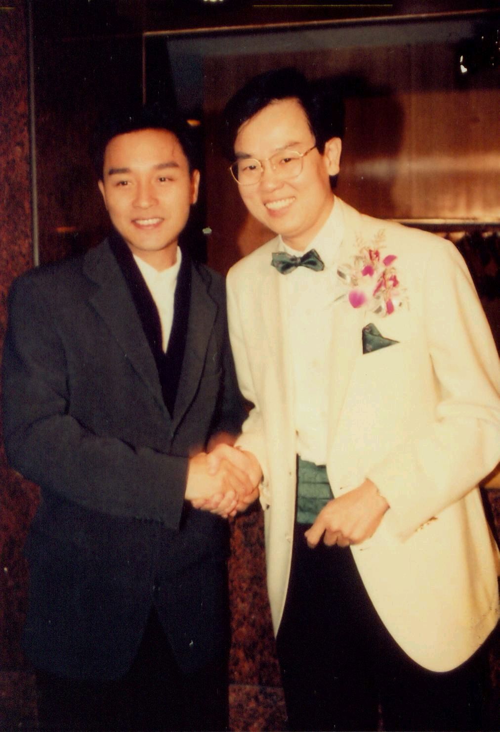 黄百鸣老婆用什么治好的(开心鬼黄百鸣老婆15年的抗癌经历) 黄百鸣老婆用什么治好的(开心鬼黄百鸣老婆15年的抗癌经历)