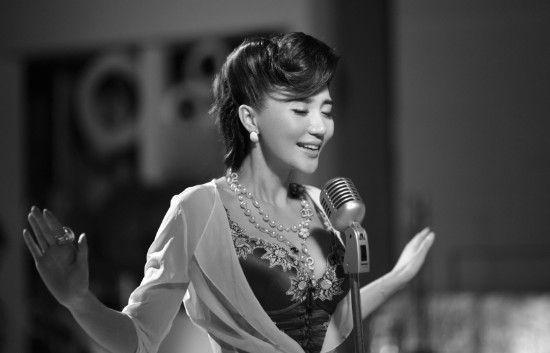 著名歌手阿朵跟谁结婚了（42岁阿朵至今因为高晓松未婚）