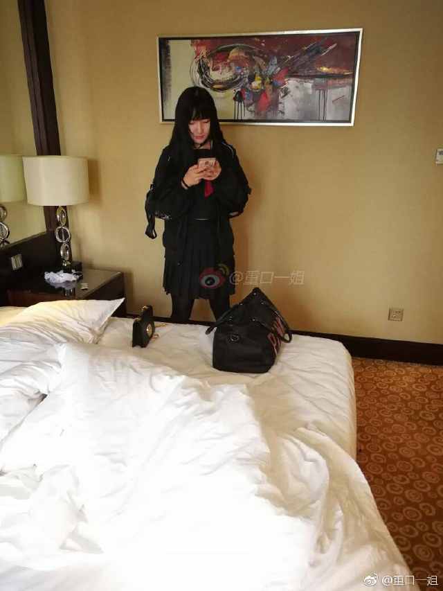 b站up主琉璃事件（琉璃青ro沉迷援交一夜5000）