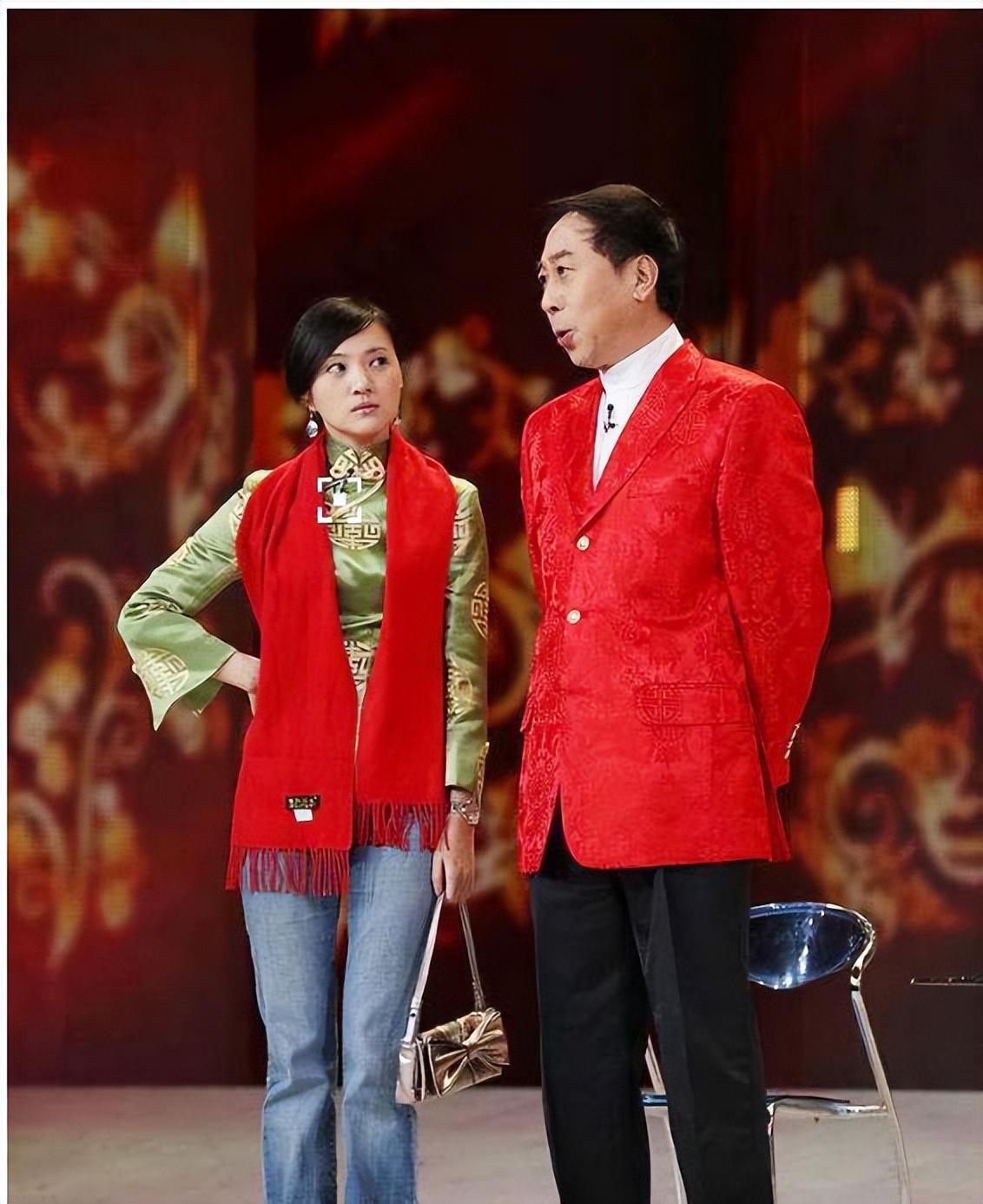 相声演员冯巩的妻子是谁（冯巩妻子艾慧介绍）