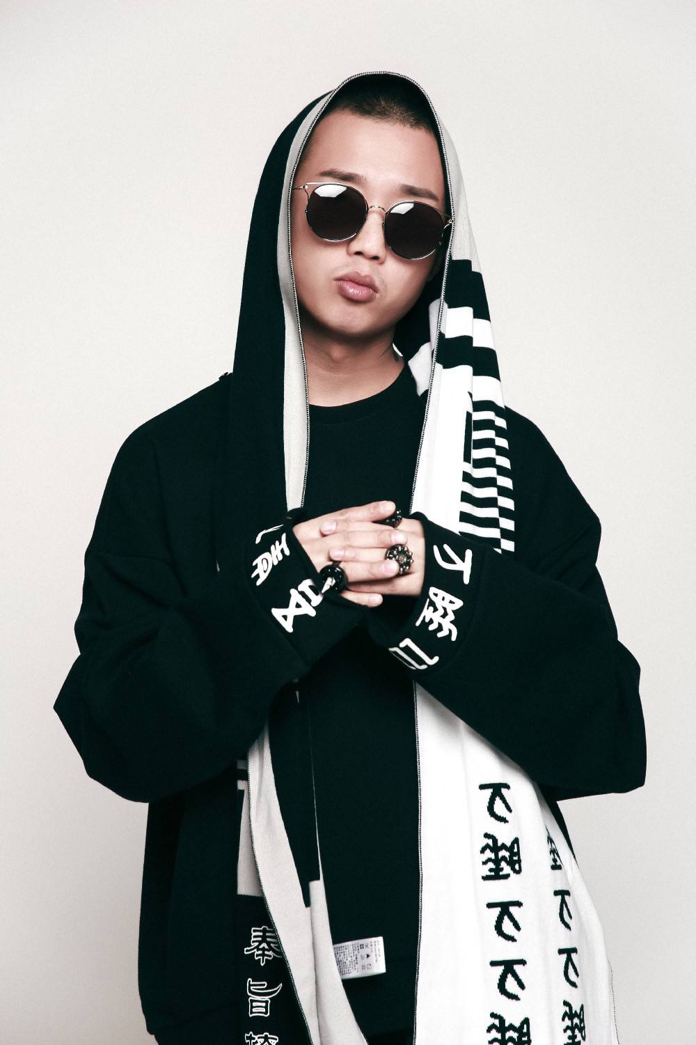 周延王斯然什么时候结婚的（周延老婆王斯然个人资料）