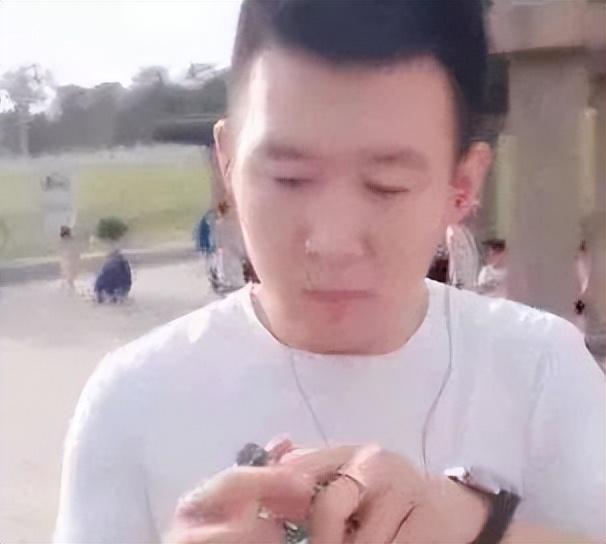 yy皇族天赐现实身份（皇族天赐个人资料背景）