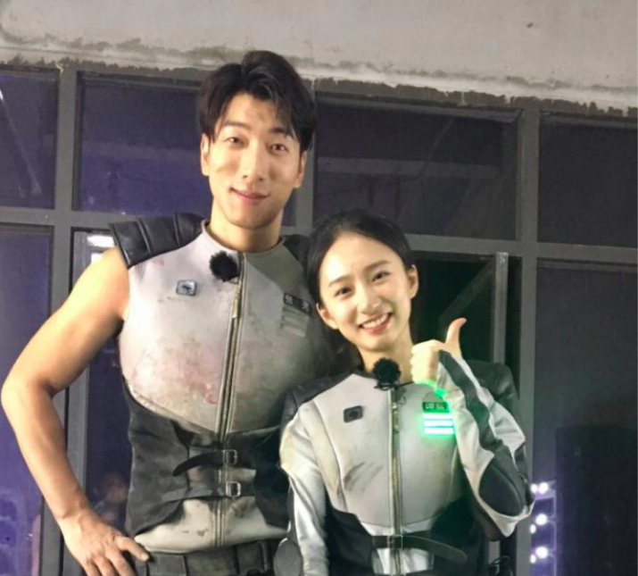 王思聪新女友谭盐盐是谁（谭盐盐个人资料简介）