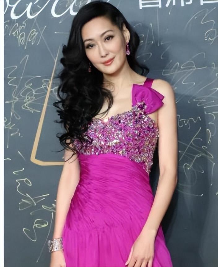 孟广美个人资料（灭绝师太孟广美的人生经历）