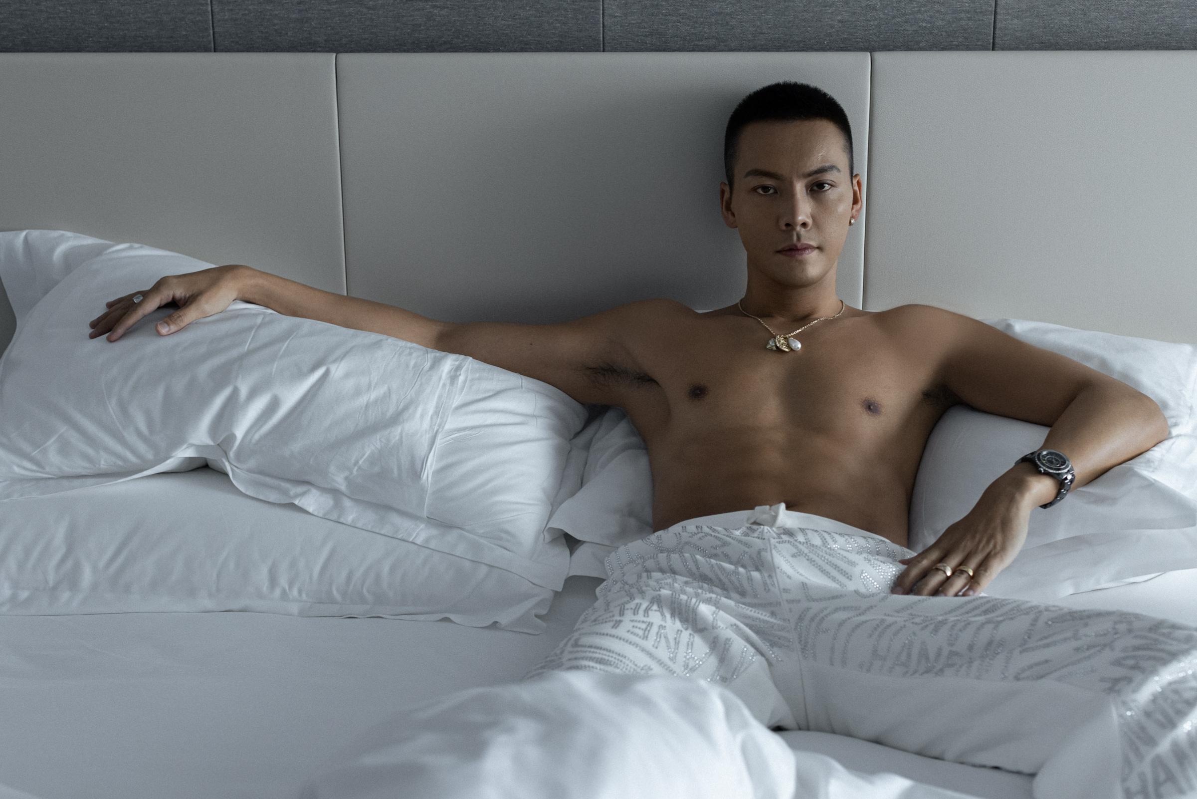 何穗老公是谁(超模何穗前夫纪焕博介绍)